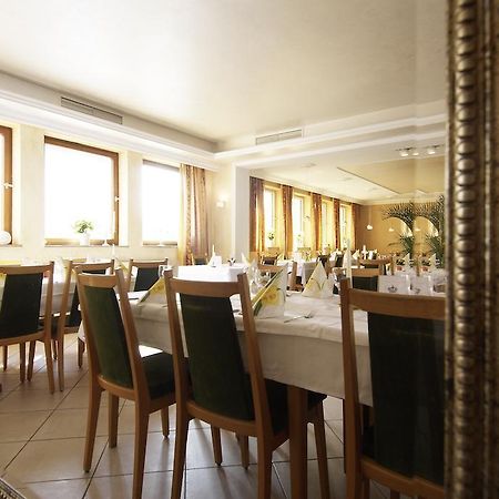 Hotel Regina Zirndorf Εξωτερικό φωτογραφία