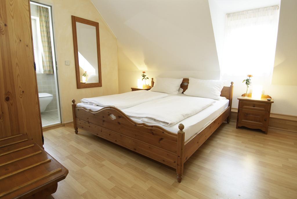 Hotel Regina Zirndorf Δωμάτιο φωτογραφία