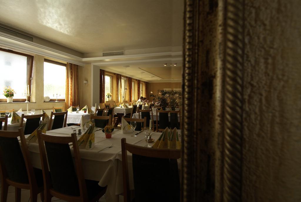Hotel Regina Zirndorf Εξωτερικό φωτογραφία