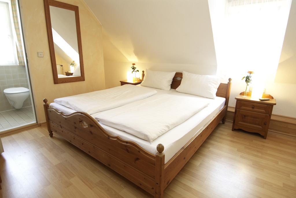 Hotel Regina Zirndorf Δωμάτιο φωτογραφία
